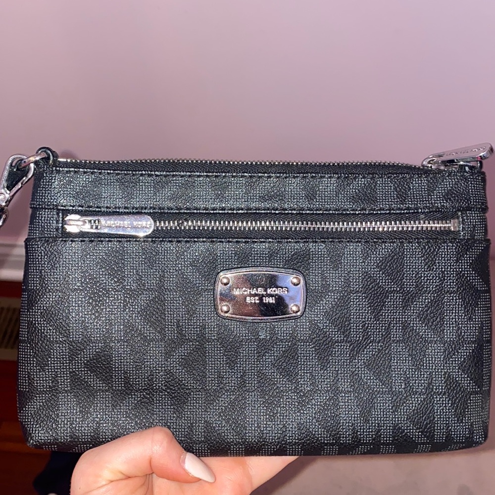 Micheal Kors Purse